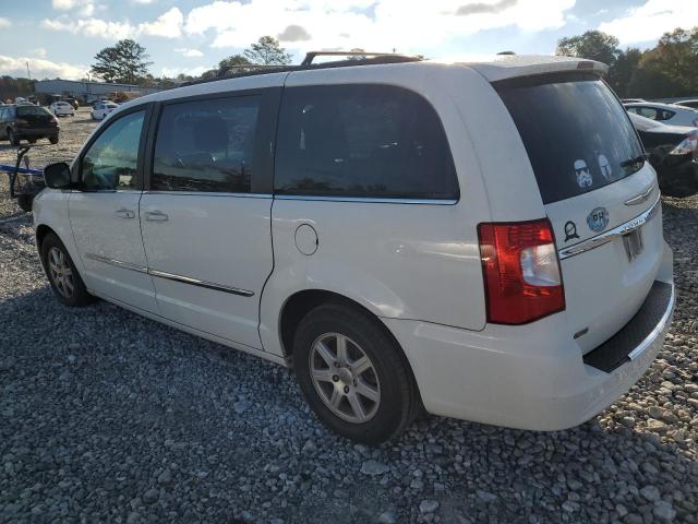 Photo 3 from auction – 2013 CHRYSLER TOWN & COU with VIN 2C4RC1BG3DR503614