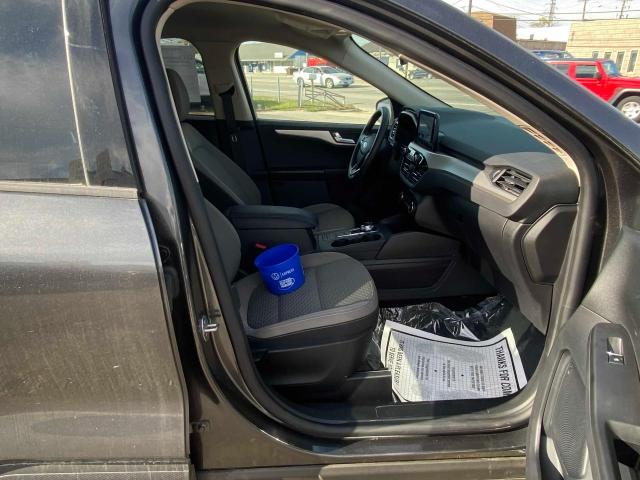Photo 5 from auction – 2020 FORD ESCAPE SEL with VIN 1FMCU9H68LUA52001