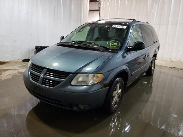 Photo 2 from auction – 2005 DODGE GRAND CARA with VIN 2D4GP44L55R262022