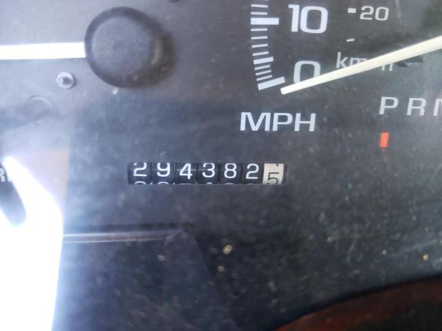 Photo 8 from auction – 2000 CADILLAC ESCALADE with VIN 1GYEK13RXYR145614