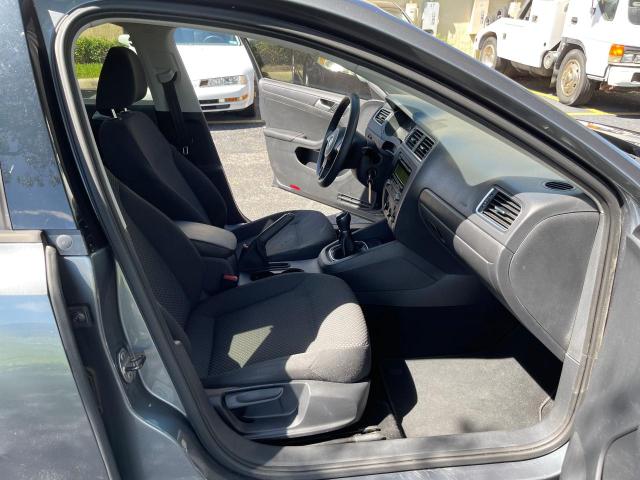 Photo 5 from auction – 2014 VOLKSWAGEN JETTA BASE with VIN 3VW1K7AJ5EM369257