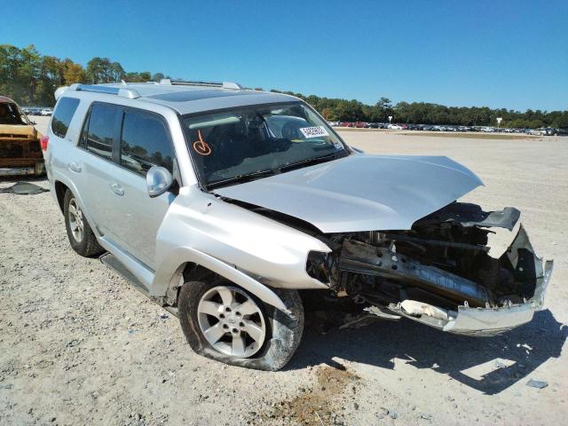 TOYOTA 4RUNNER SR 2011 with VIN JTEZU5JR9B5015216 - Photo from auction