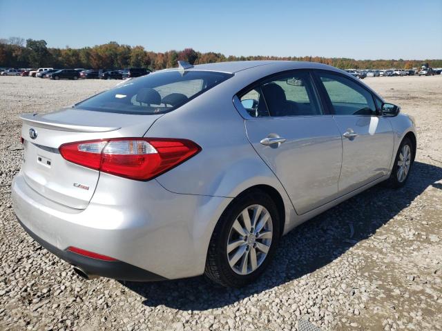 Zdjęcie 4 z aukcji – 2015 KIA FORTE EX z VIN KNAFX4A80F5387966