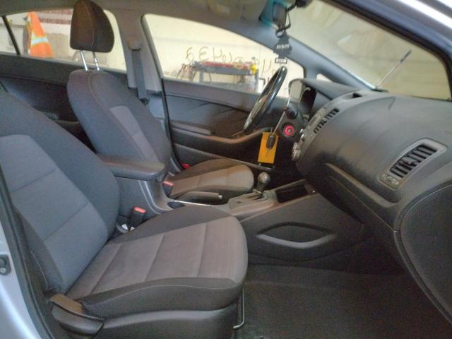 Photo 5 from auction – 2015 KIA FORTE EX with VIN KNAFX4A87F5332608