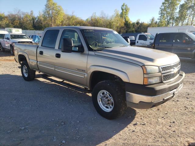CHEVROLET SILVERADO 2005 with VIN 1GCHK23295F888550 - Photo from auction