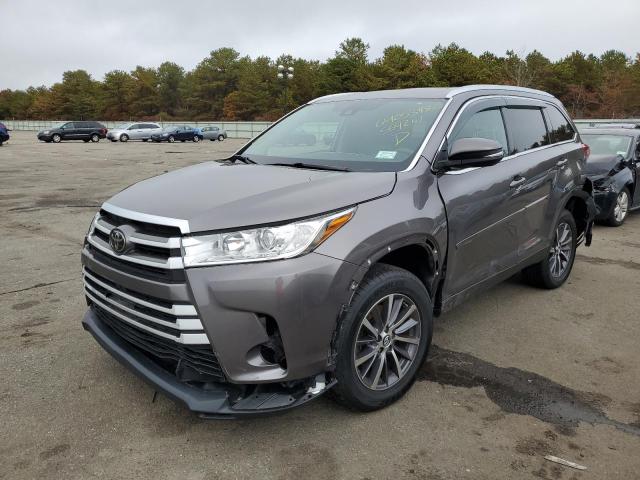 Photo 2 from auction – 2019 TOYOTA HIGHLANDER with VIN 5TDJZRFH2KS564261