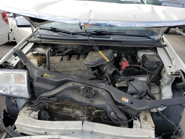 Photo 7 from auction – 2008 LINCOLN MKX with VIN 2LMDU88C88BJ00604