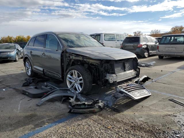 AUDI Q7 PRESTIG 2017 with VIN WA1VAAF7XHD003712 - Photo from auction