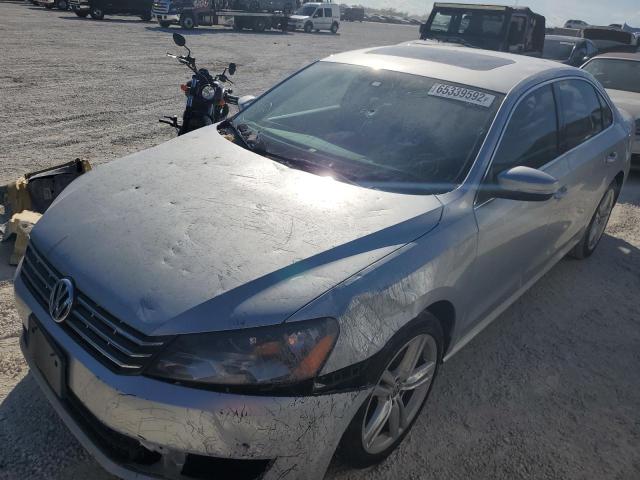 Photo 9 from auction – 2014 VOLKSWAGEN PASSAT SE with VIN 1VWBN7A30EC118922