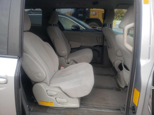 Photo 6 from auction – 2014 TOYOTA SIENNA LE with VIN 5TDJK3DC6ES079652