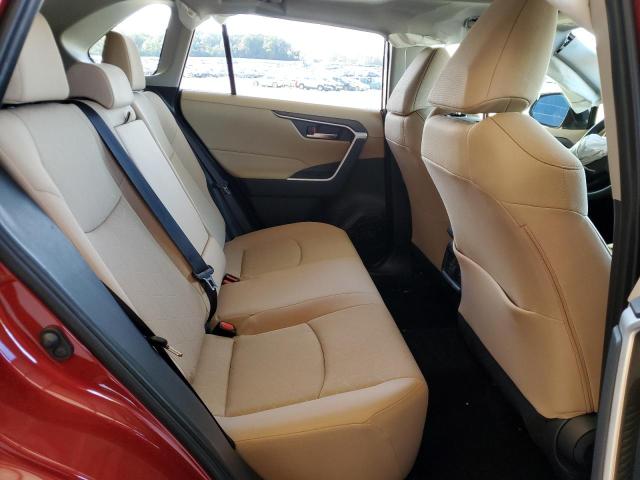 Photo 6 from auction – 2019 TOYOTA RAV4 XLE with VIN JTMW1RFV2KD019420