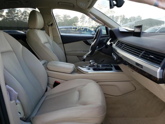 Photo 5 from auction – 2019 AUDI Q7 PREMIUM with VIN WA1AHAF77KD039360
