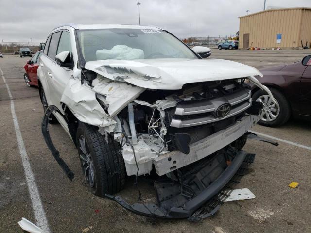 TOYOTA HIGHLANDER 2018 with VIN 5TDJZRFH5JS542267 - Photo from auction