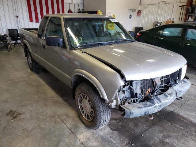 GMC SONOMA 2001 with VIN 1GTDT19W218190201 - Photo from auction