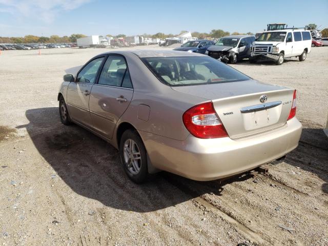 Photo 3 from auction – 2004 TOYOTA CAMRY LE with VIN 4T1BE32K14U904069