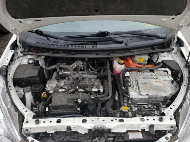 Photo 7 from auction – 2015 TOYOTA PRIUS C with VIN JTDKDTB34F1587344