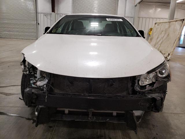 Photo 9 from auction – 2016 TOYOTA CAMRY LE with VIN 4T1BF1FK1GU261691