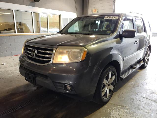 Photo 2 from auction – 2012 HONDA PILOT TOUR with VIN 5FNYF4H98CB055989