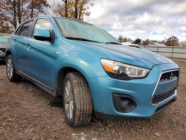 MITSUBISHI OUTLANDER 2013 with VIN 4A4AR3AU9DE003137 - Photo from auction
