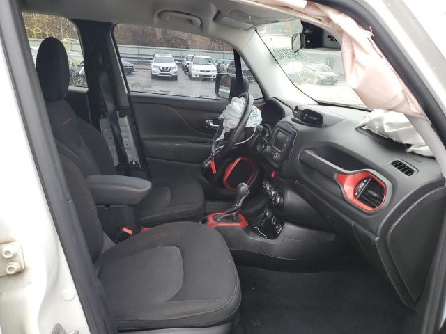 Photo 5 from auction – 2015 JEEP RENEGADE T with VIN ZACCJBCT6FPB28371