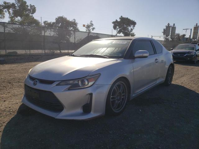 Photo 2 from auction – 2014 TOYOTA SCION TC with VIN JTKJF5C73E3077050