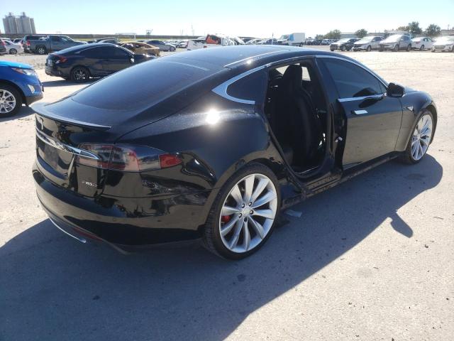 Photo 4 from auction – 2015 TESLA MODEL S 85 with VIN 5YJSA1H24FFP62582