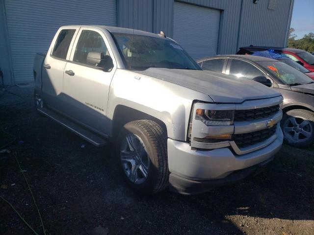 CHEVROLET SILVERADO 2018 with VIN 1GCRCPEC4JZ200211 - Photo from auction