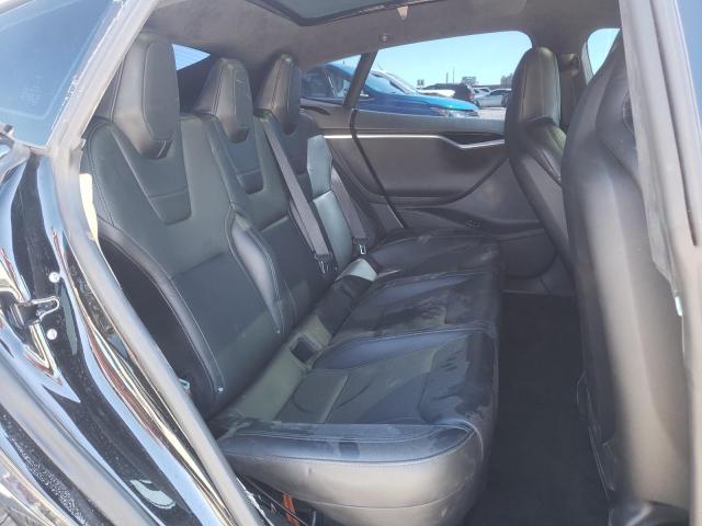 Photo 6 from auction – 2015 TESLA MODEL S 85 with VIN 5YJSA1H24FFP62582