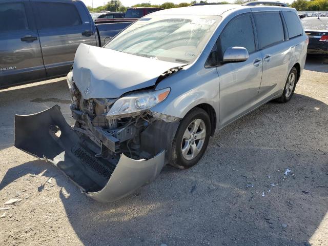 Photo 2 from auction – 2014 TOYOTA SIENNA LE with VIN 5TDKK3DC1ES418032