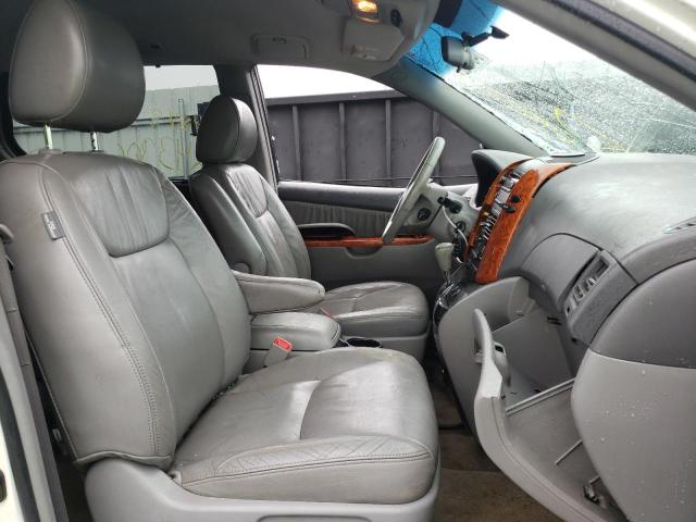 Photo 5 from auction – 2010 TOYOTA SIENNA XLE with VIN 5TDDK4CC2AS032374