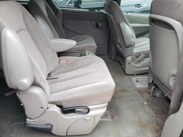 Photo 6 from auction – 2002 DODGE GRAND CARA with VIN 2B4GP44302R615515