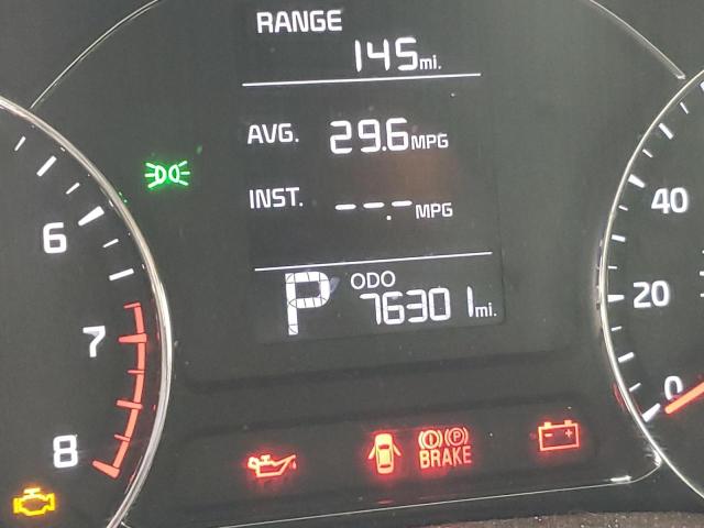 Photo 8 from auction – 2015 KIA FORTE LX with VIN KNAFK4A66F5417596