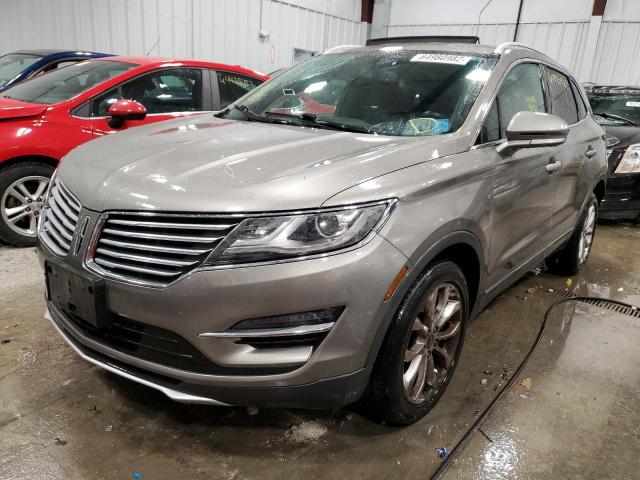 Photo 2 from auction – 2016 LINCOLN MKC SELECT with VIN 5LMCJ2D91GUJ11473