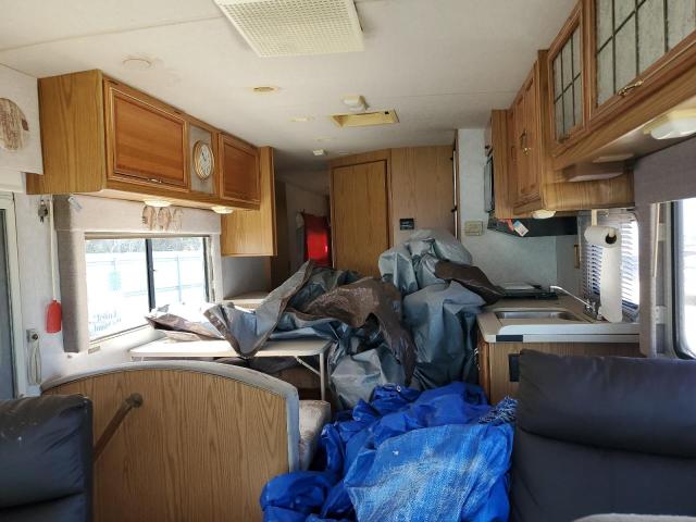 Photo 6 from auction – 1996 WINNEBAGO ADVENTURER with VIN 1GBLP37NXT3304438