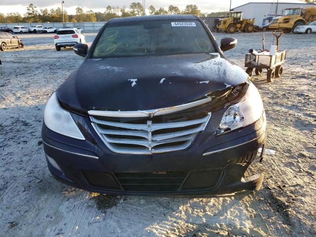Photo 9 from auction – 2011 HYUNDAI GENESIS 4. with VIN KMHGC4DFXBU140446