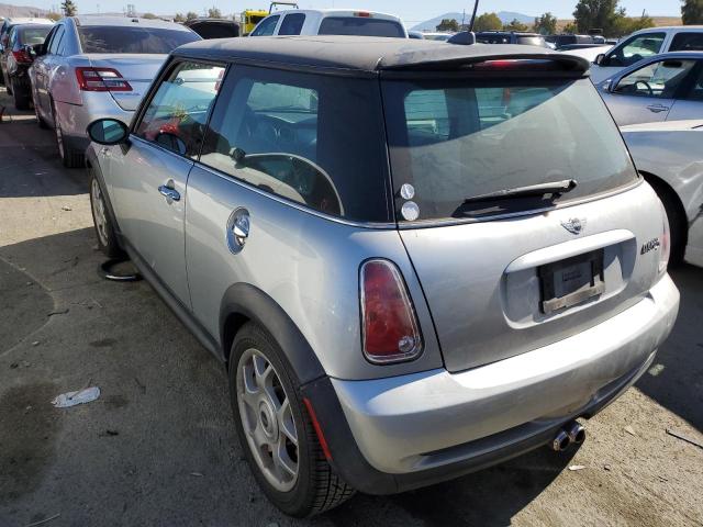 Photo 3 from auction – 2006 MINI COOPER S with VIN WMWRE33546TL17804