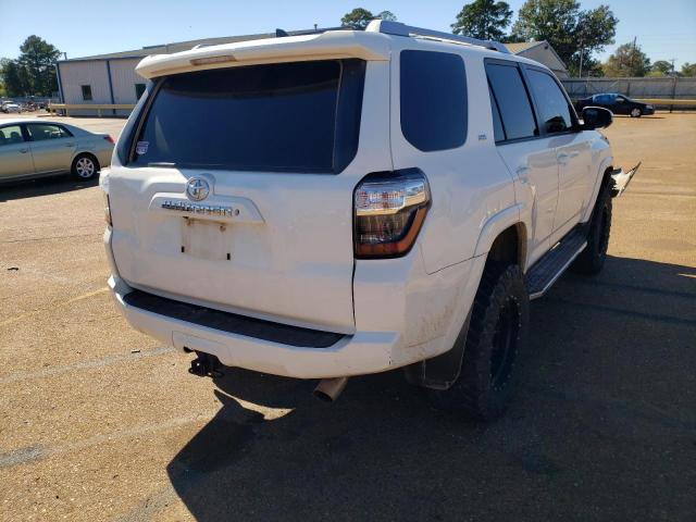 Photo 4 from auction – 2018 TOYOTA 4RUNNER SR with VIN JTEBU5JR8J5536380