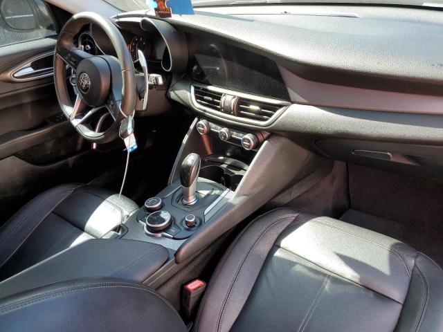 Photo 9 from auction – 2017 ALFA ROMEO GIULIA with VIN ZARFAEBN3H7548533