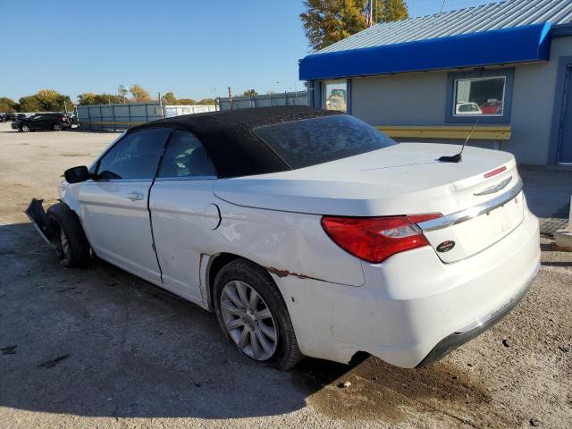 Photo 3 from auction – 2012 CHRYSLER 200 TOURIN with VIN 1C3BCBEB3CN115824