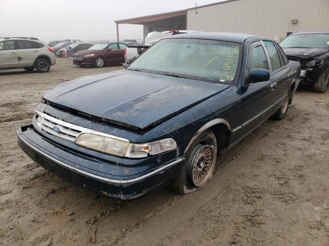 Photo 2 from auction – 1997 FORD CROWN VICT with VIN 2FALP74W2VX200571