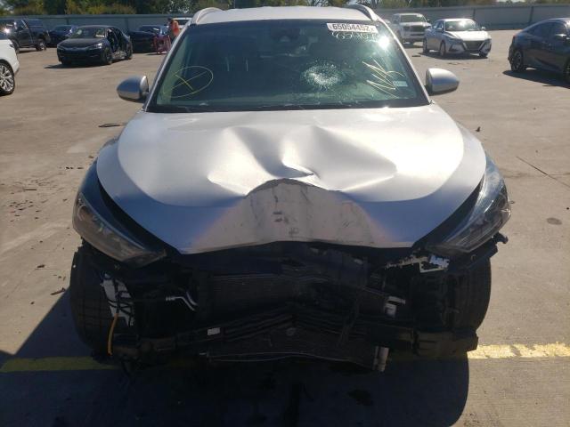 Photo 7 from auction – 2019 HYUNDAI TUCSON LIM with VIN KM8J3CA42KU854073