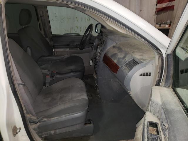 Photo 5 from auction – 2009 CHRYSLER TOWN & COU with VIN 2A8HR44E19R605954