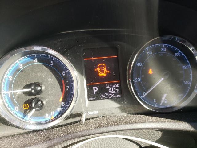 Photo 8 from auction – 2018 TOYOTA COROLLA L with VIN 5YFBURHEXJP812821