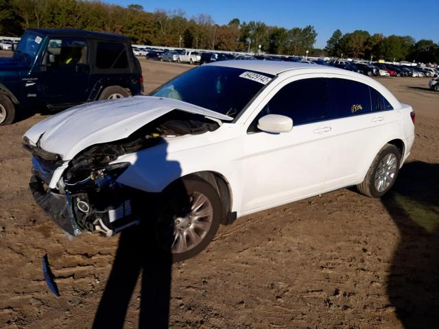 Photo 2 from auction – 2013 CHRYSLER 200 LX with VIN 1C3CCBAB6DN515324