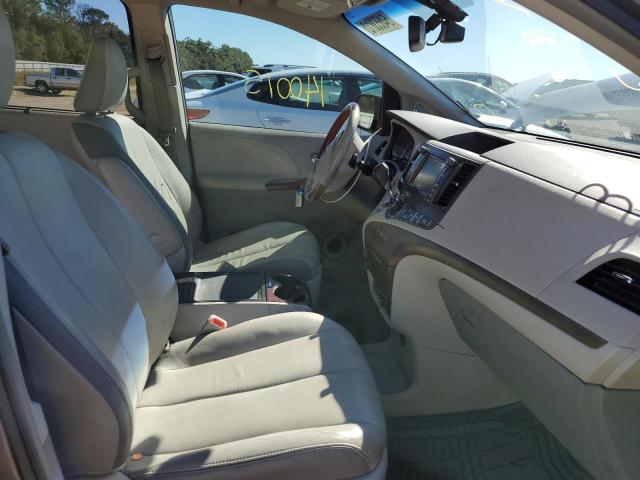 Photo 5 from auction – 2013 TOYOTA SIENNA XLE with VIN 5TDYK3DC0DS369642