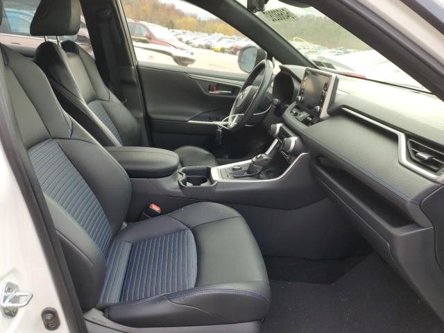 Photo 5 from auction – 2019 TOYOTA RAV4 XSE with VIN JTMEWRFVXKD508161