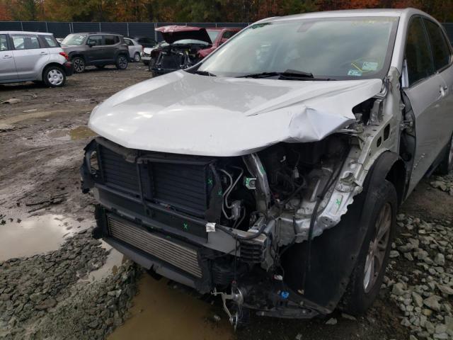 Photo 9 from auction – 2018 CHEVROLET EQUINOX LT with VIN 3GNAXSEV3JS537298