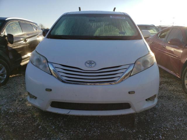 Photo 5 from auction – 2017 TOYOTA SIENNA LE with VIN 5TDJZ3DC8HS162550
