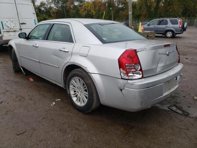 Photo 3 from auction – 2009 CHRYSLER 300 LX with VIN 2C3KA43D39H614694