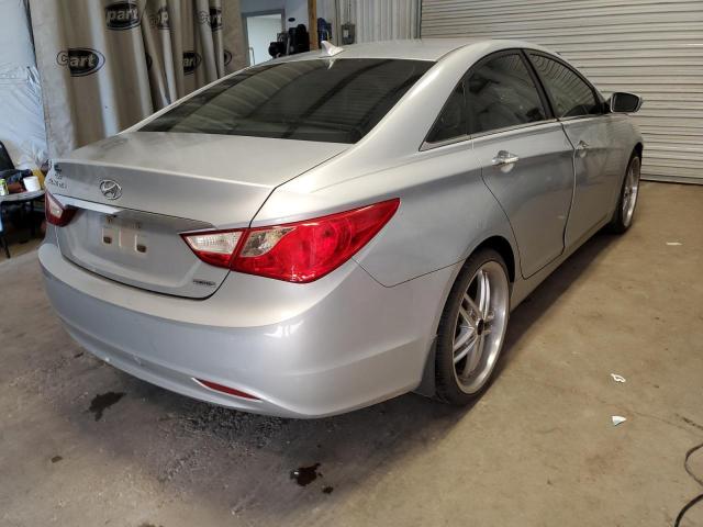 Photo 4 from auction – 2011 HYUNDAI SONATA SE with VIN 5NPEC4AC9BH105865